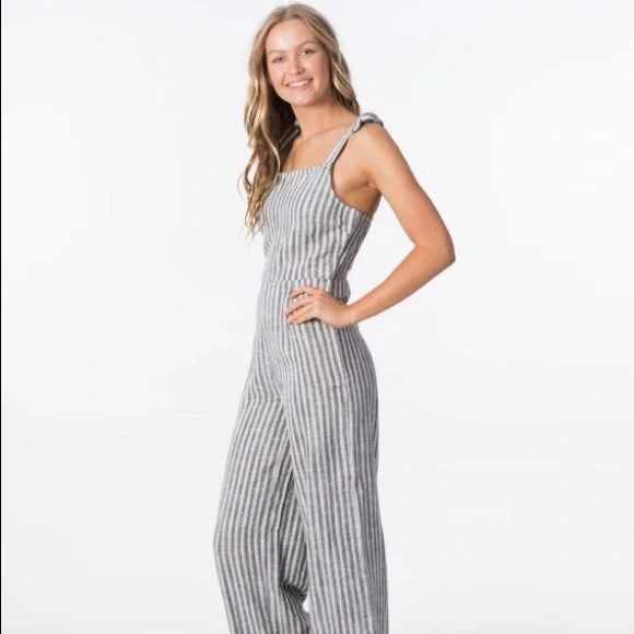 🔆RIP CURL🔆LAKESHORE JUMPSUIT - Picture 3 of 13